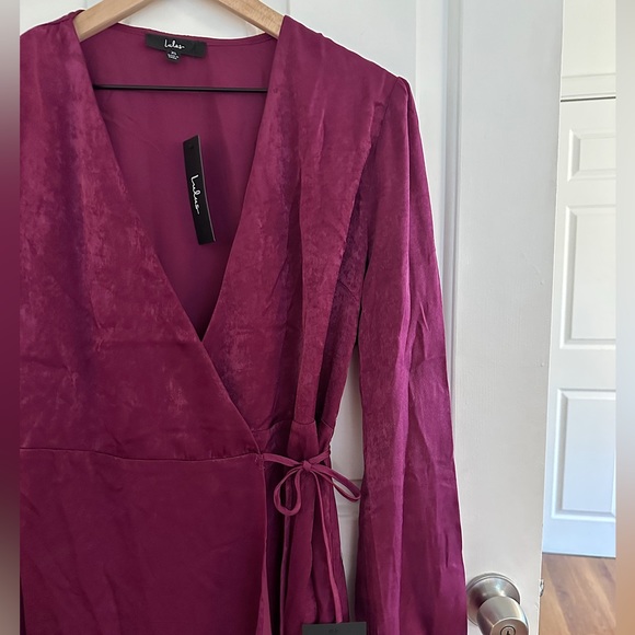 Lulu’s Mini Dress - Picture 2 of 3